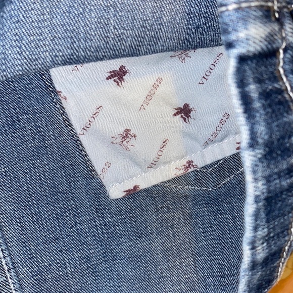 Vigoss Jeans mini denim skirt with buttoned back pockets - Picture 9 of 13